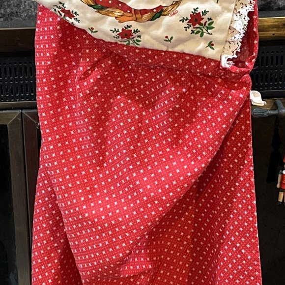 Vintage Gourmet Gallery Collectible Christmas Goose - Poinsettia Themed Apron - Picture 3 of 9
